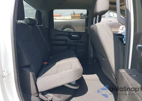 2025 Chevrolet Silverado 1500 2Wd Short Bed Custom z USA, uszkodzony, nr VIN 1GCPABEK3SZ218255